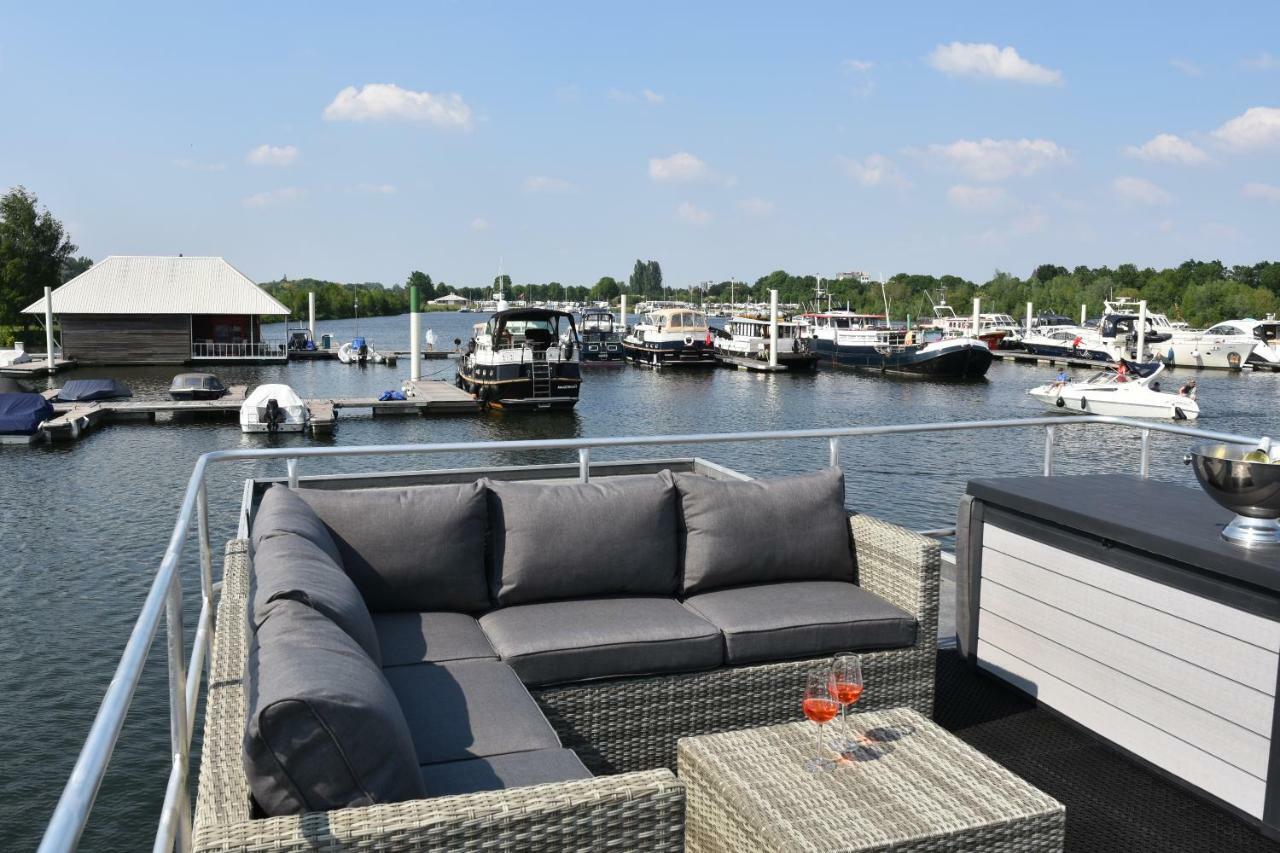 Cosy Floating Boatlodge, "Paris" Maastricht Exterior foto