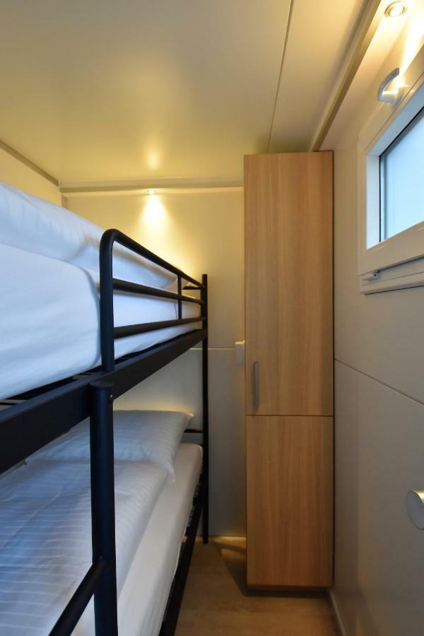 Cosy Floating Boatlodge, "Paris" Maastricht Exterior foto